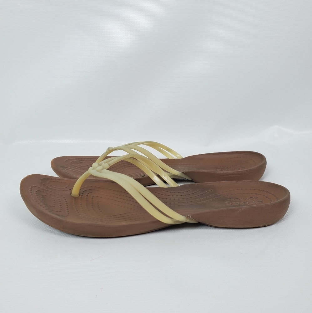 CROCS Lightweight Comfortable Thong Sandals Sz 7